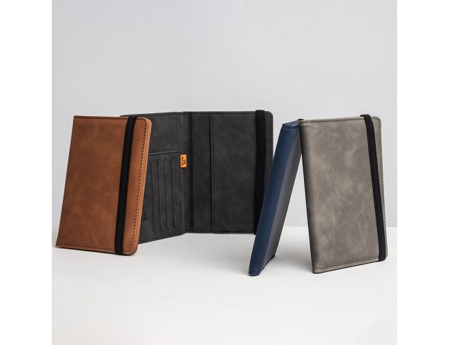Porta Passaporte em Couro Sinttico 15x10,6cm XB18880 (MB11714.0325)
